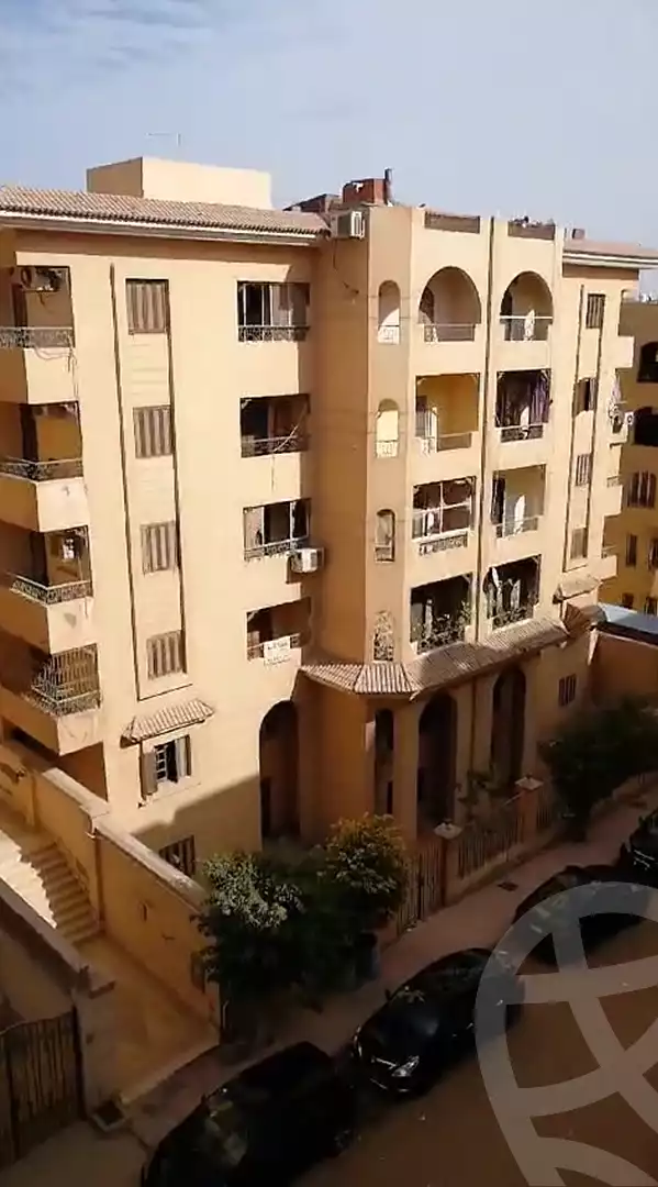 https://aqarmap.com.eg/en/listing/6005253-for-sale-cairo-hadayek-el-ahram-mntq-h