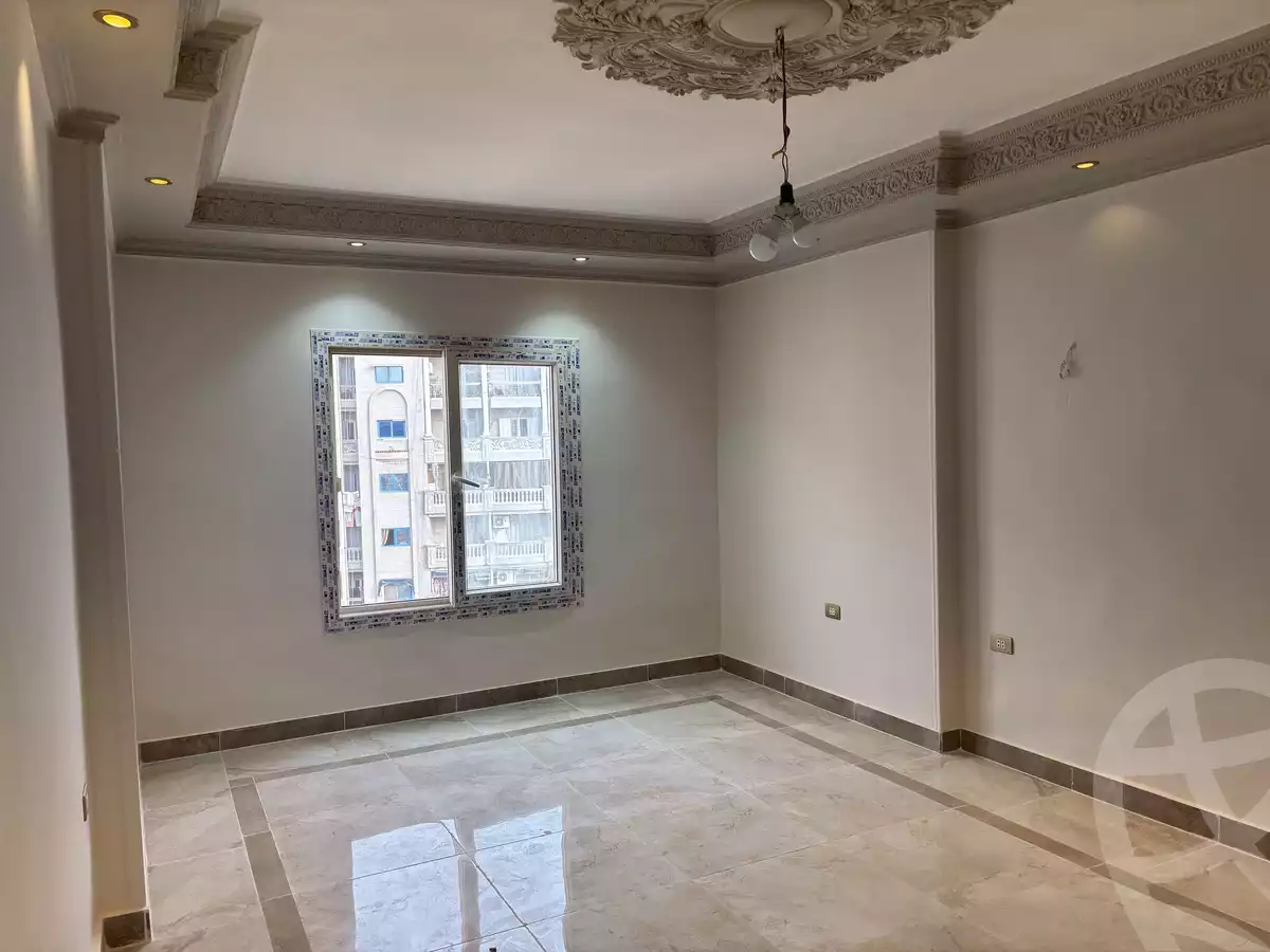https://aqarmap.com.eg/en/listing/6005478-for-sale-alexandria-moharram-bey-grin-st
