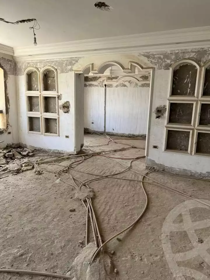 https://aqarmap.com.eg/en/listing/6006652-for-sale-cairo-mokattam-el-hadabah-el-wosta