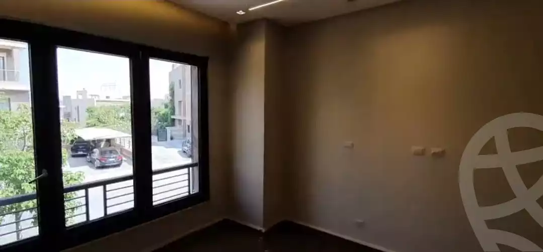 https://aqarmap.com.eg/en/listing/6006694-for-rent-cairo-6th-of-october-compounds-pyramids-heights