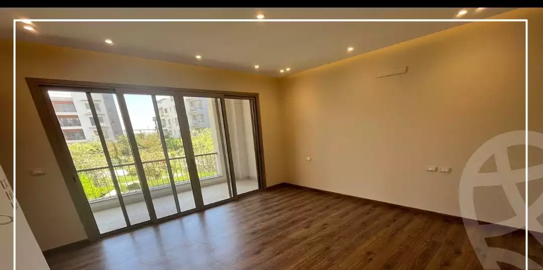 https://aqarmap.com.eg/en/listing/6006712-for-rent-cairo-6th-of-october-compounds-aeon