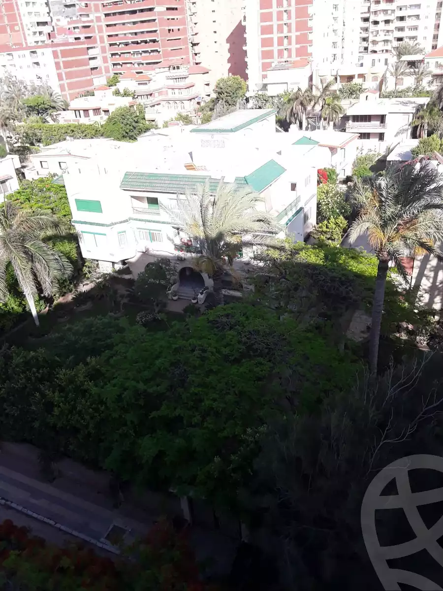 https://aqarmap.com.eg/en/listing/6007900-for-sale-alexandria-l-jmy-lbytsh-street-5-st