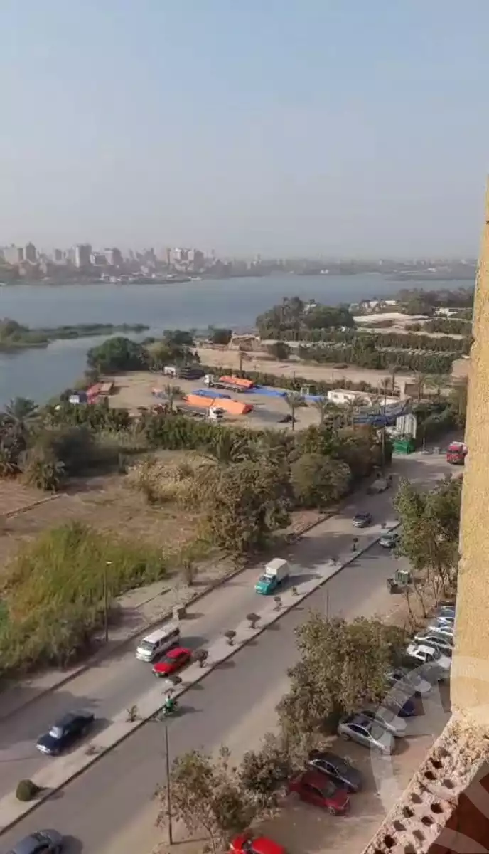 https://aqarmap.com.eg/ar/listing/6008756-for-sale-cairo-helwan-hadayek-helwan-nile-corniche-st
