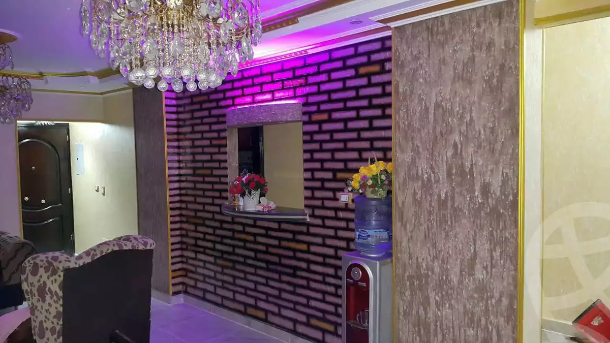 https://aqarmap.com.eg/en/listing/6008865-for-sale-cairo-helwan-helwan-el-sharkeya-gaafar-st