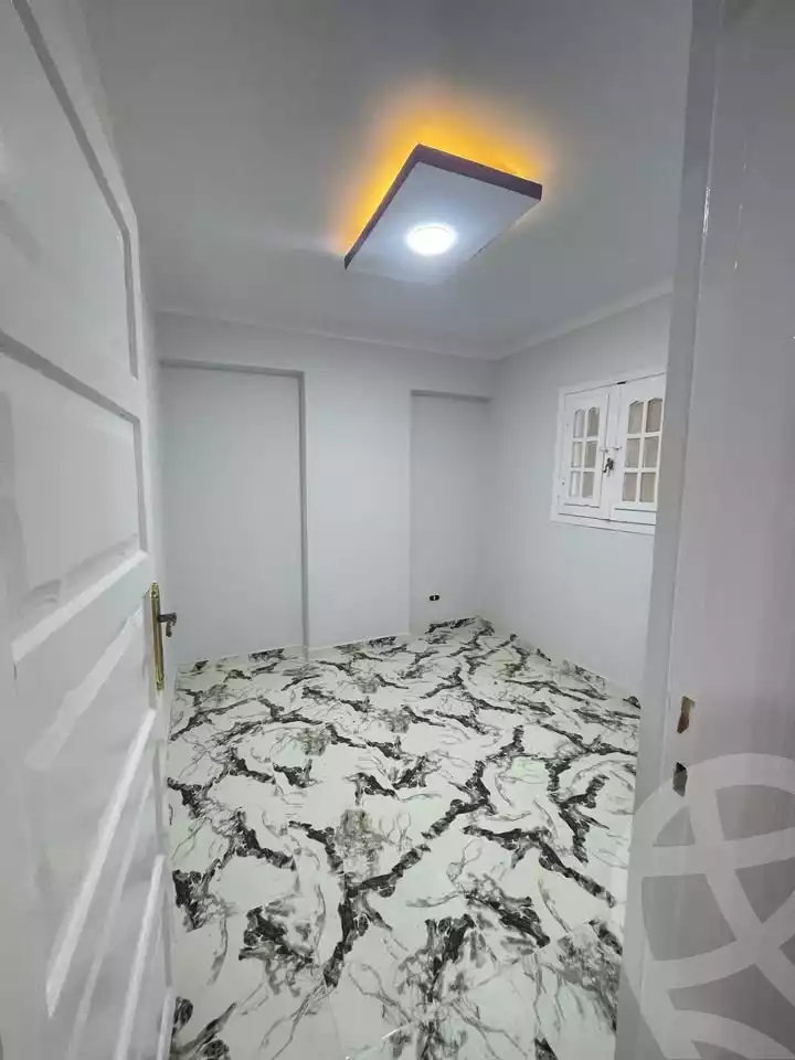 https://aqarmap.com.eg/ar/listing/6008947-for-sale-alexandria-l-jmy-el-kilo-21