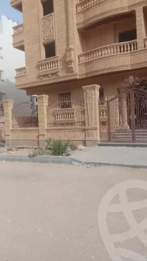 https://aqarmap.com.eg/en/listing/6009895-for-sale-cairo-new-cairo-90th-street-90th-after-auc