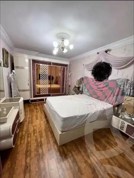https://aqarmap.com.eg/en/listing/6011092-for-sale-alexandria-camp-cesar-port-said-street
