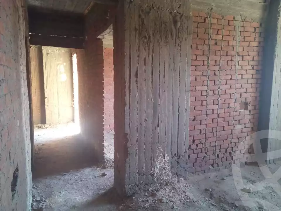 https://aqarmap.com.eg/ar/listing/6011152-for-sale-cairo-helwan-hadayek-helwan-abd-el-aziz-abd-allah