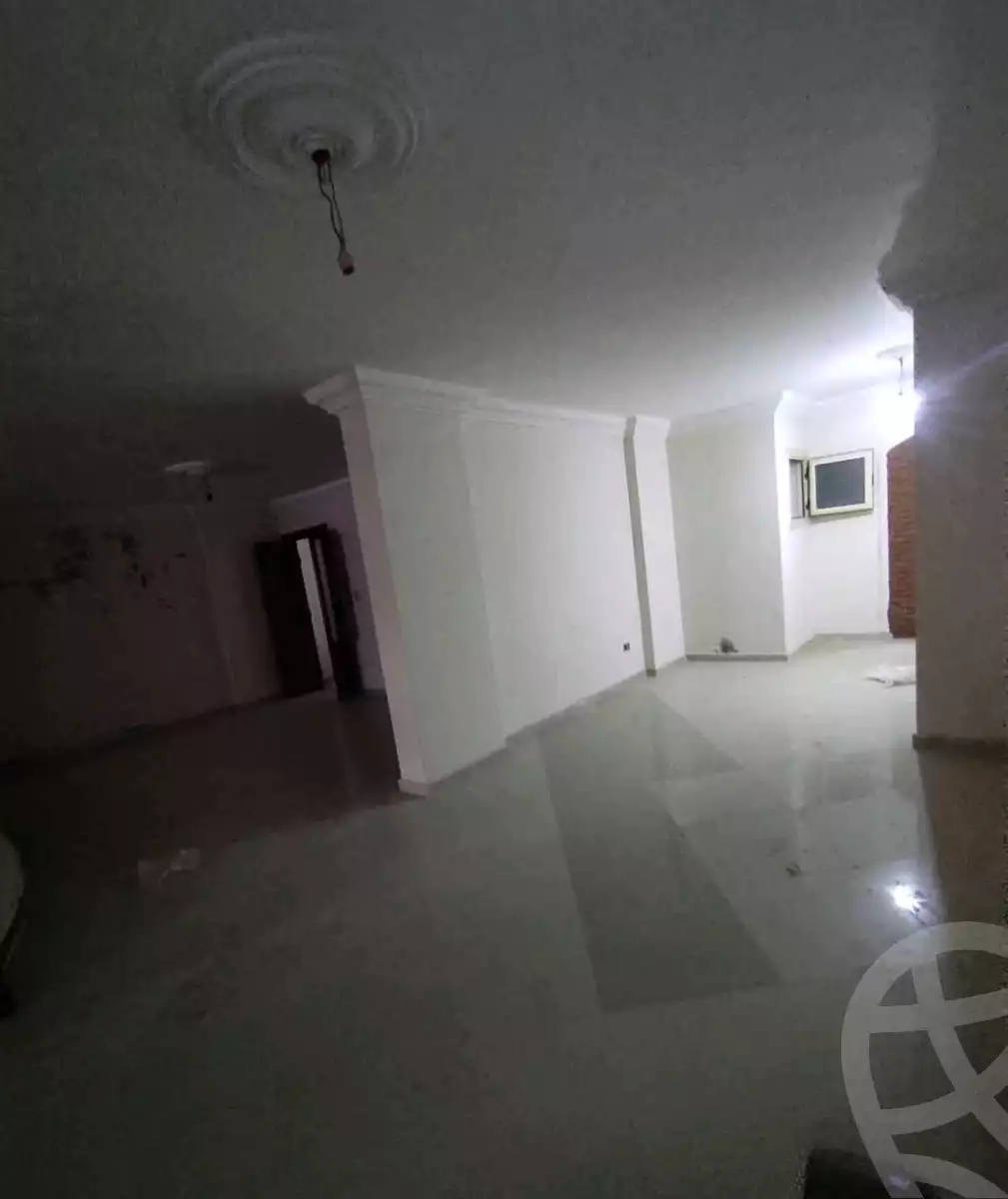 https://aqarmap.com.eg/ar/listing/6011332-for-sale-alexandria-l-jmy-lbytsh-el-hanafeya-st