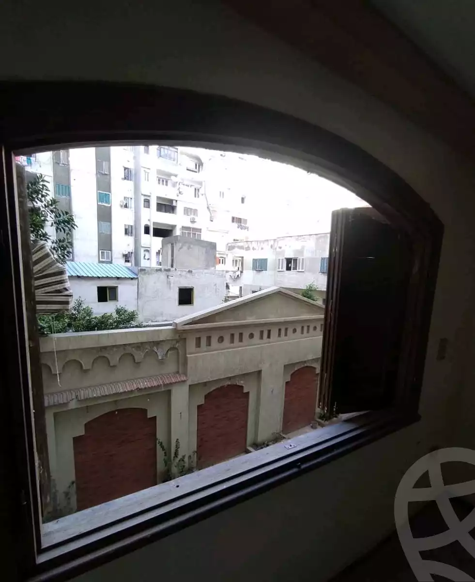 https://aqarmap.com.eg/ar/listing/6011332-for-sale-alexandria-l-jmy-lbytsh-el-hanafeya-st