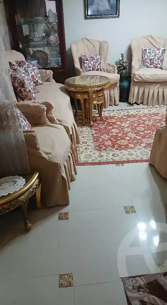 https://aqarmap.com.eg/en/listing/6011948-for-sale-cairo-shoubra-rod-el-farag-toson-st