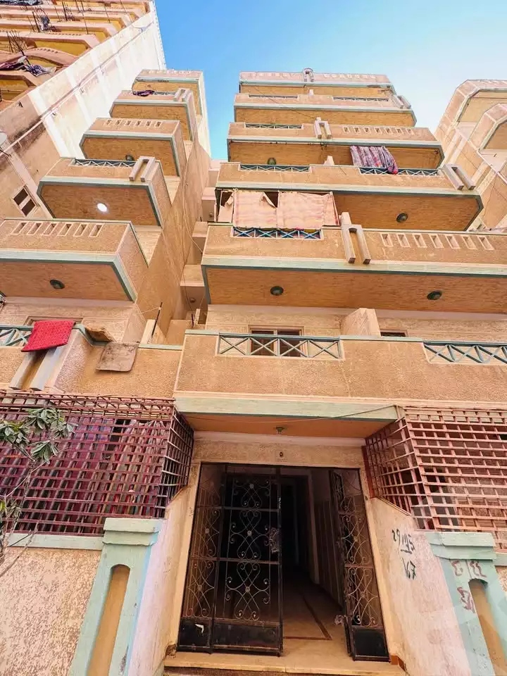 https://aqarmap.com.eg/ar/listing/6012350-for-sale-alexandria-l-jmy-shataa-el-nakheel