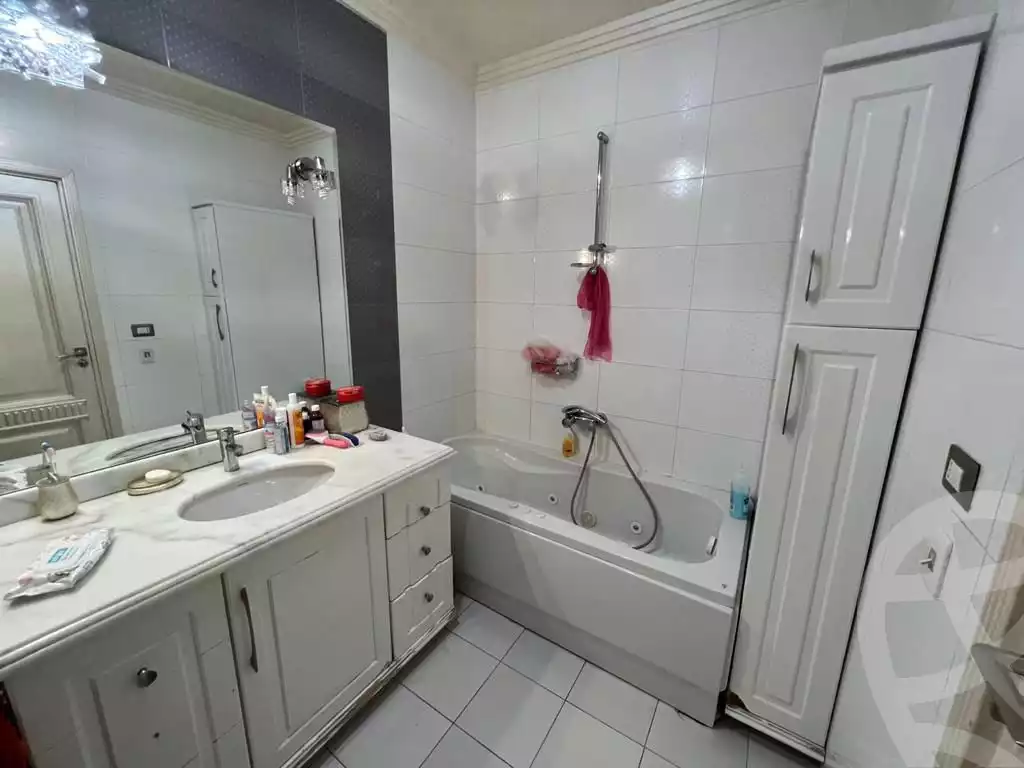 https://aqarmap.com.eg/en/listing/6013083-for-sale-cairo-6th-of-october-featured-neighborhood-fourth-touristic-village-yehia-haqy-st