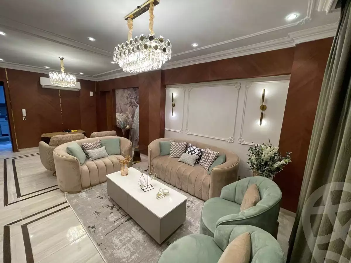 https://aqarmap.com.eg/en/listing/6013564-for-sale-cairo-6th-of-october-hadaeq-october-kmbwnd-fy-hdyq-ktwbr-kenz