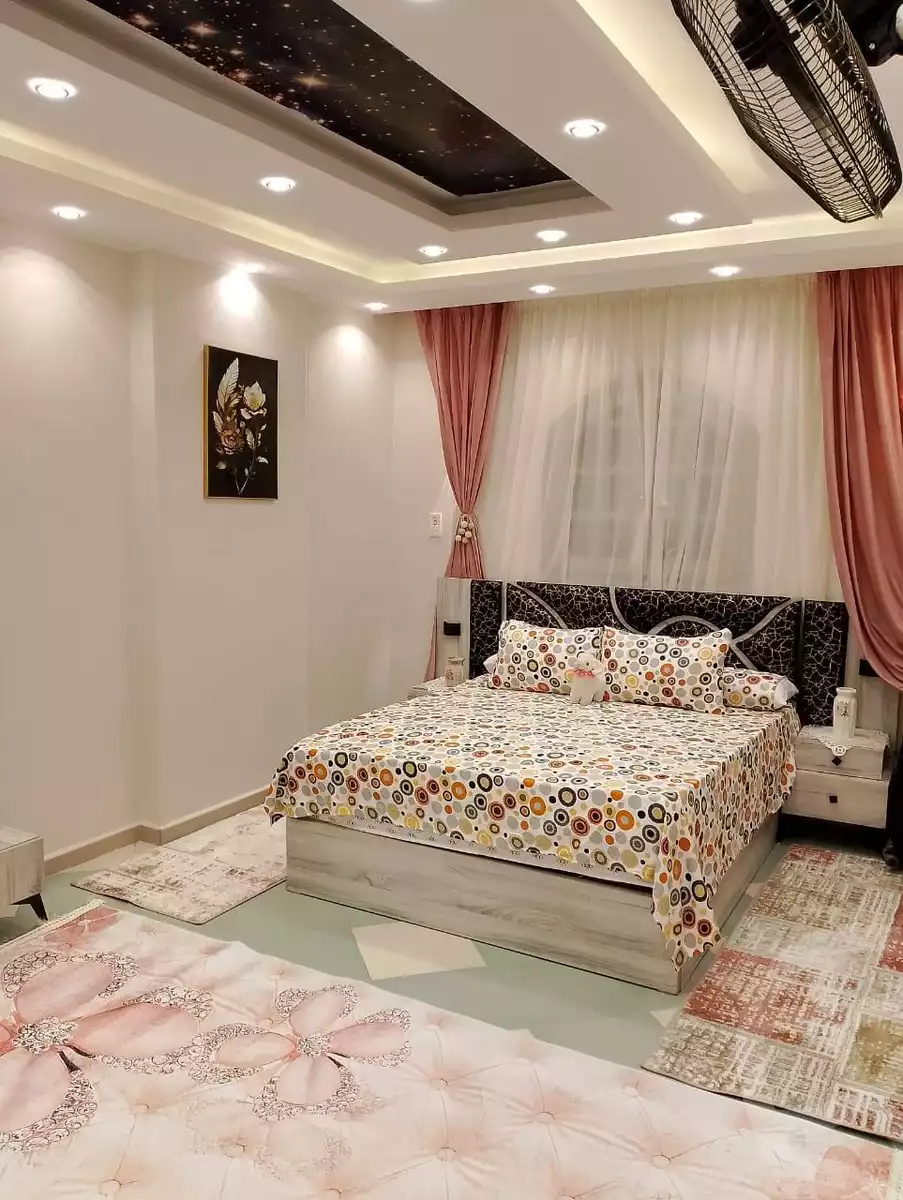 https://aqarmap.com.eg/ar/listing/6007594-for-sale-cairo-el-haram-shareaa-khatem-el-morsalen