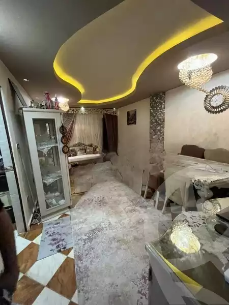 https://aqarmap.com.eg/ar/listing/6014449-for-sale-alexandria-l-jmy-lbytsh-mahmoud-awad-st