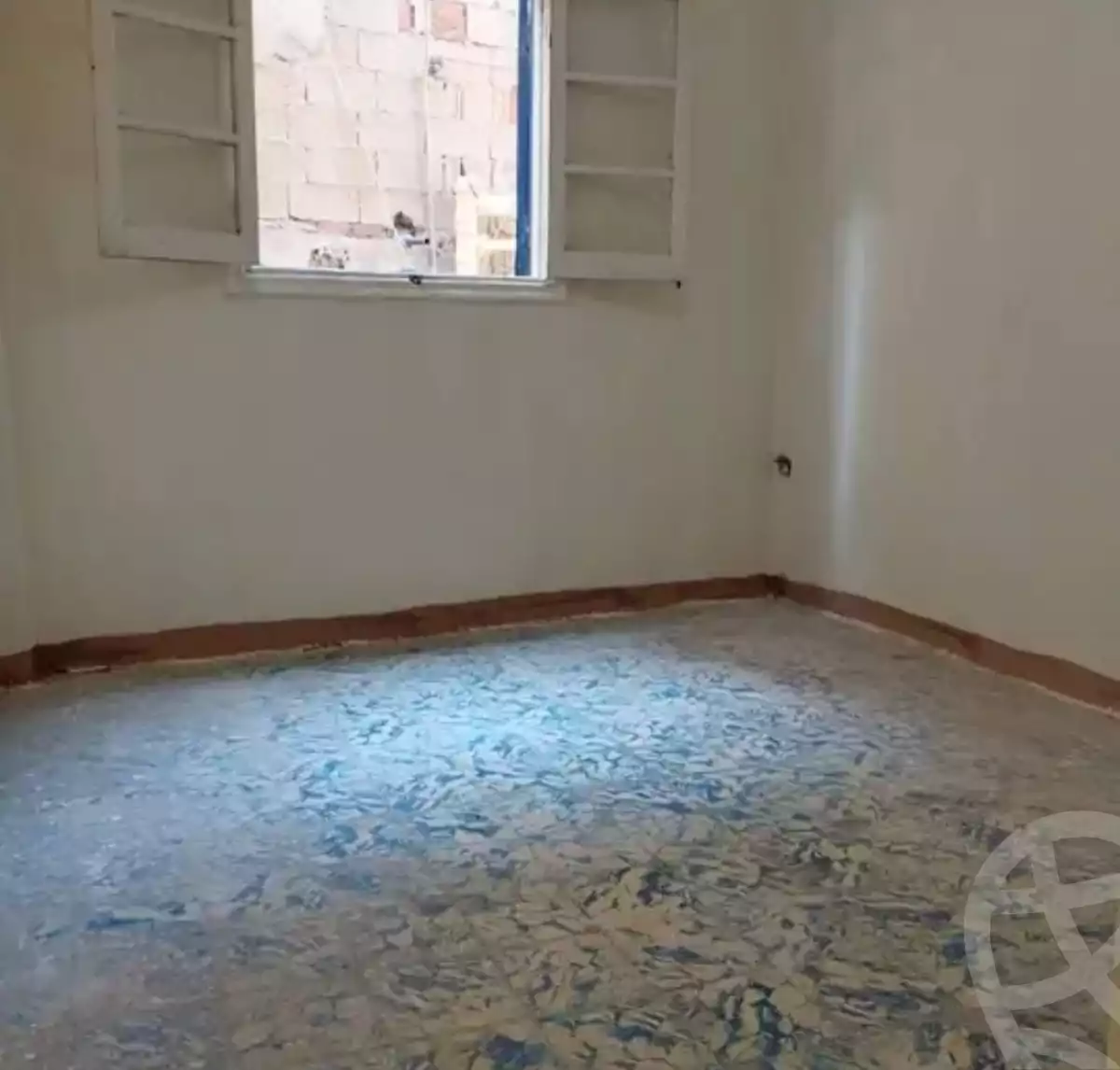 https://aqarmap.com.eg/en/listing/6016461-for-rent-alexandria-lsywf-mostafa-kamel-st