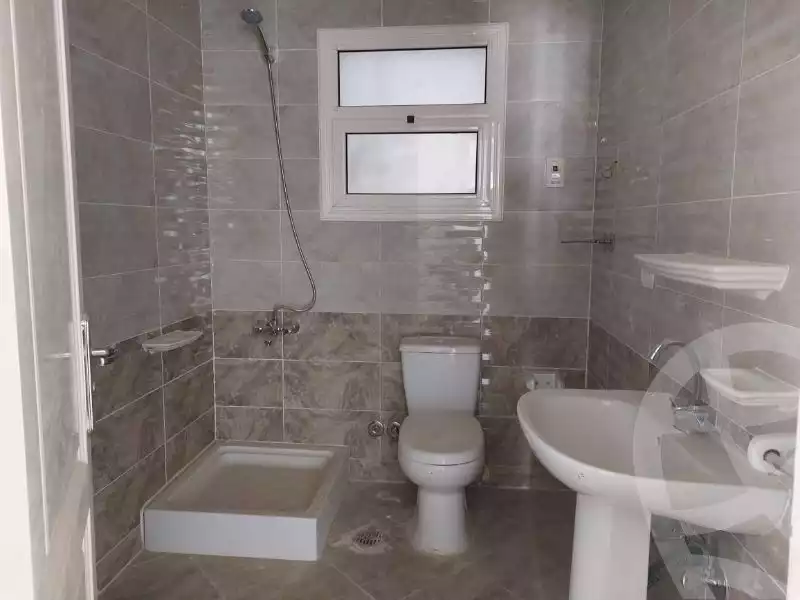 https://aqarmap.com.eg/ar/listing/6017310-for-sale-cairo-new-cairo-madinaty-fourteenth-zone-buildings-talaat-mustafa-road