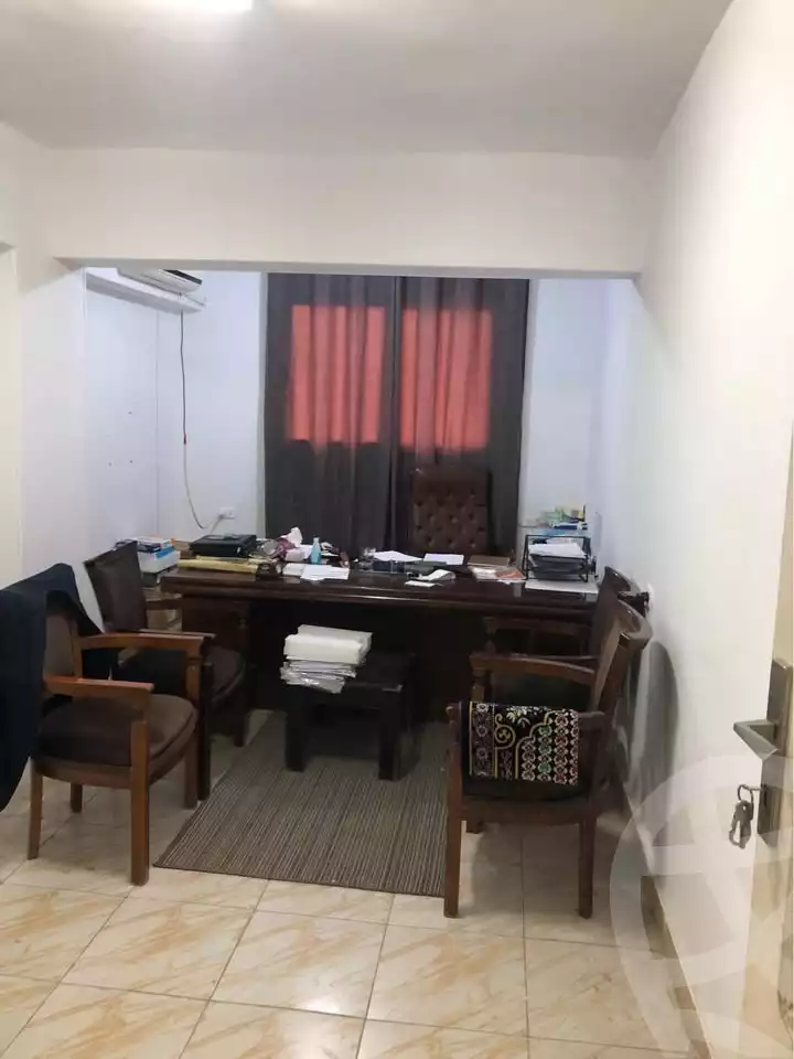 https://aqarmap.com.eg/ar/listing/6017440-for-sale-cairo-mokattam-lhdb-l-ly-shareaa-9
