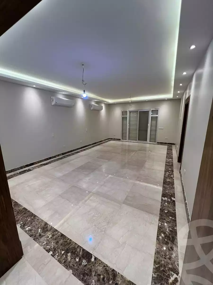 https://aqarmap.com.eg/en/listing/6017861-for-rent-cairo-6th-of-october-compounds-october-plaza