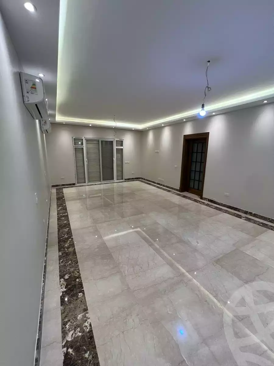 https://aqarmap.com.eg/en/listing/6017861-for-rent-cairo-6th-of-october-compounds-october-plaza