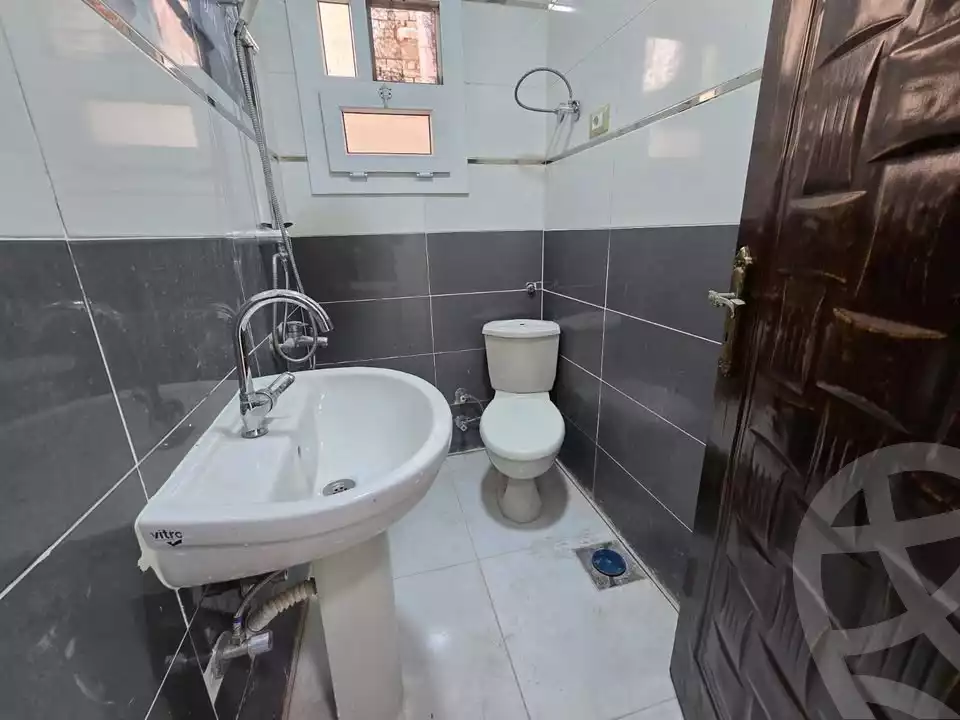 https://aqarmap.com.eg/en/listing/6018228-for-sale-alexandria-zezenia