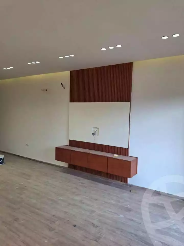 https://aqarmap.com.eg/en/listing/6018405-for-sale-cairo-mokattam-el-hadabah-el-wosta-compounds-dyar-city-3-compound