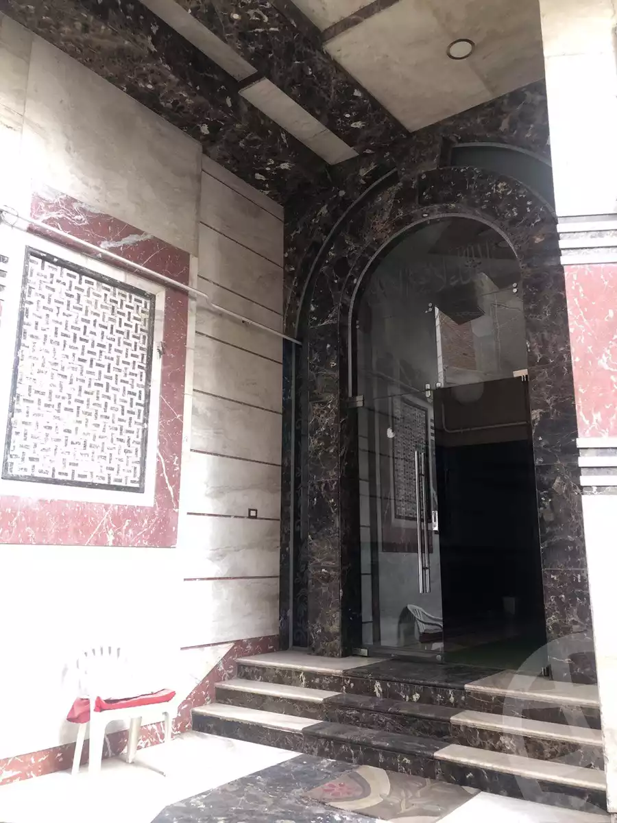 https://aqarmap.com.eg/ar/listing/6018642-for-sale-alexandria-ganaklis-shr-mrtdy-bsh