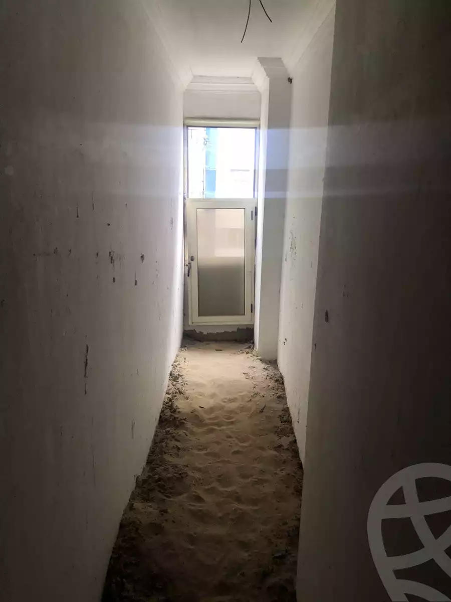 https://aqarmap.com.eg/ar/listing/6018642-for-sale-alexandria-ganaklis-shr-mrtdy-bsh