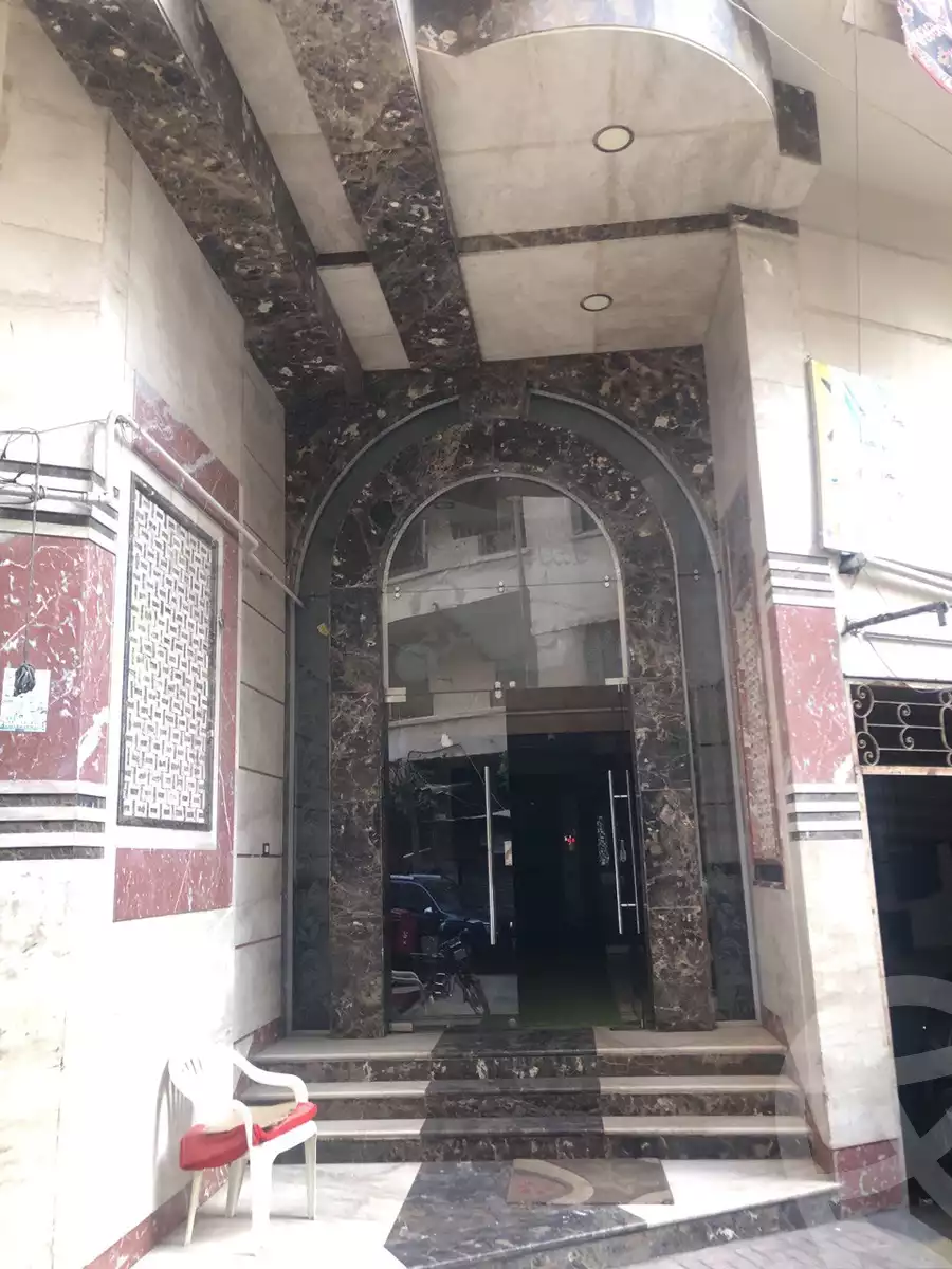 https://aqarmap.com.eg/ar/listing/6018642-for-sale-alexandria-ganaklis-shr-mrtdy-bsh