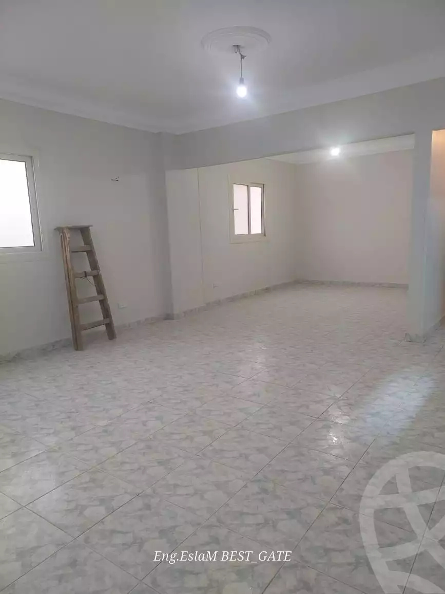 https://aqarmap.com.eg/en/listing/6019720-for-rent-cairo-mokattam-lhdb-l-ly-shareaa-9