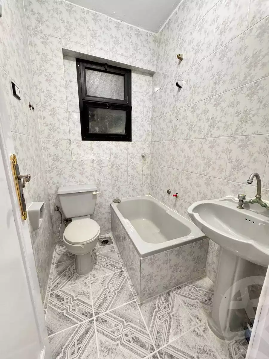 https://aqarmap.com.eg/en/listing/6020067-for-sale-alexandria-l-jmy-shataa-el-nakheel
