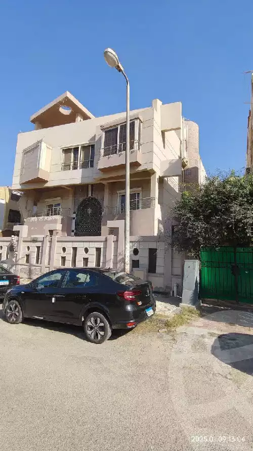 https://aqarmap.com.eg/en/listing/6020907-for-sale-cairo-new-cairo-el-ahyaa-second-neighborhood-street-66