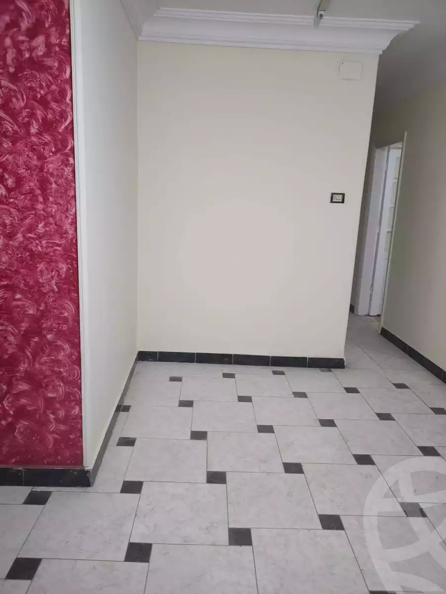 https://aqarmap.com.eg/ar/listing/6021304-for-sale-cairo-helwan-el-masaken-el-iqtsadeyah-ahmed-badawy-st