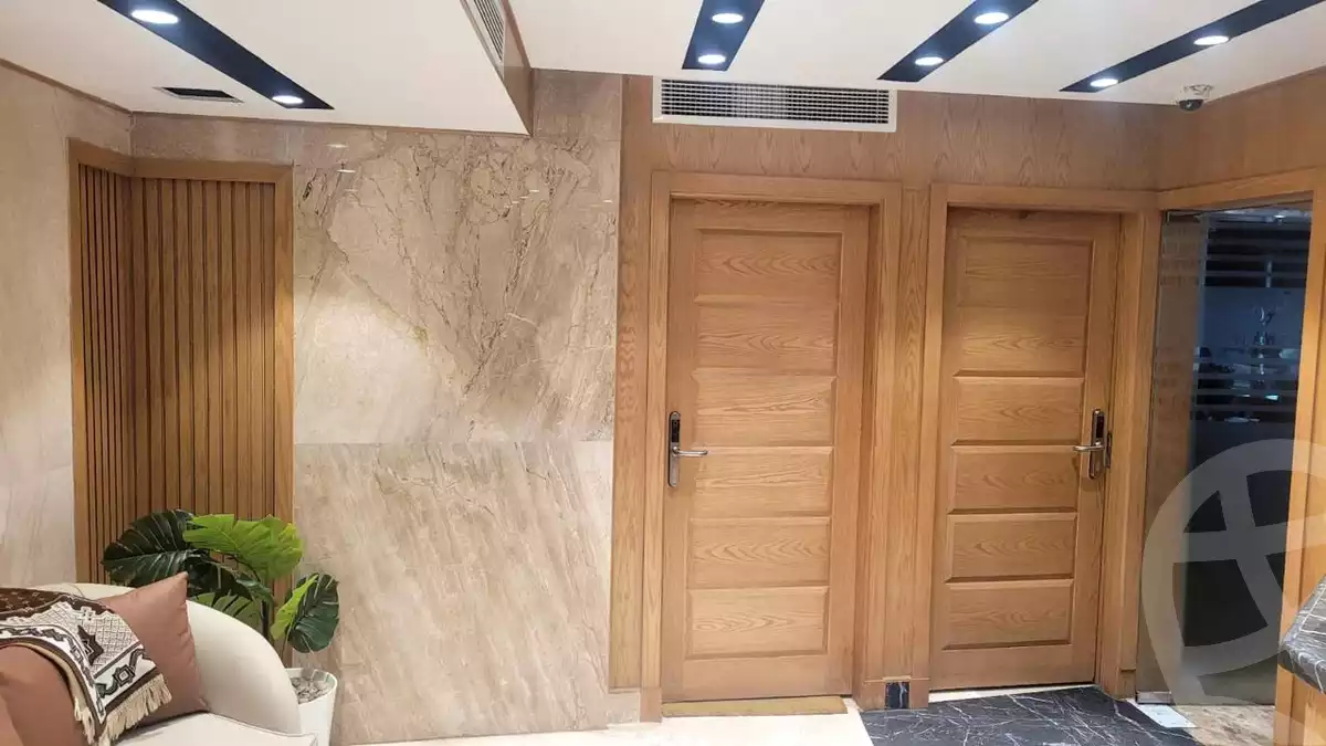https://aqarmap.com.eg/en/listing/6021716-for-sale-cairo-al-oubour-el-hay-el-sabaa-el-shaheed-mubarak-mahran-st