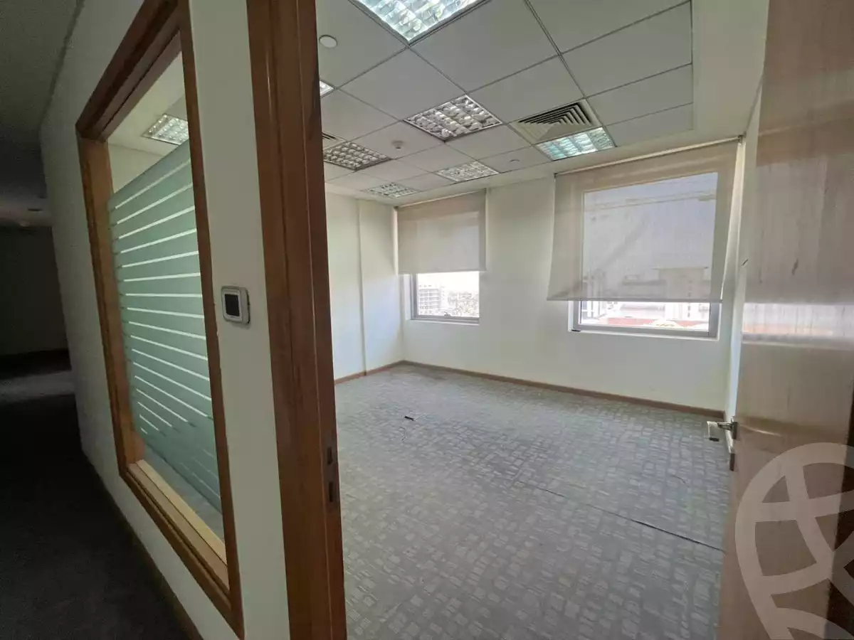 https://aqarmap.com.eg/ar/listing/6022083-for-rent-cairo-new-cairo-shr-mjm-lbnwk
