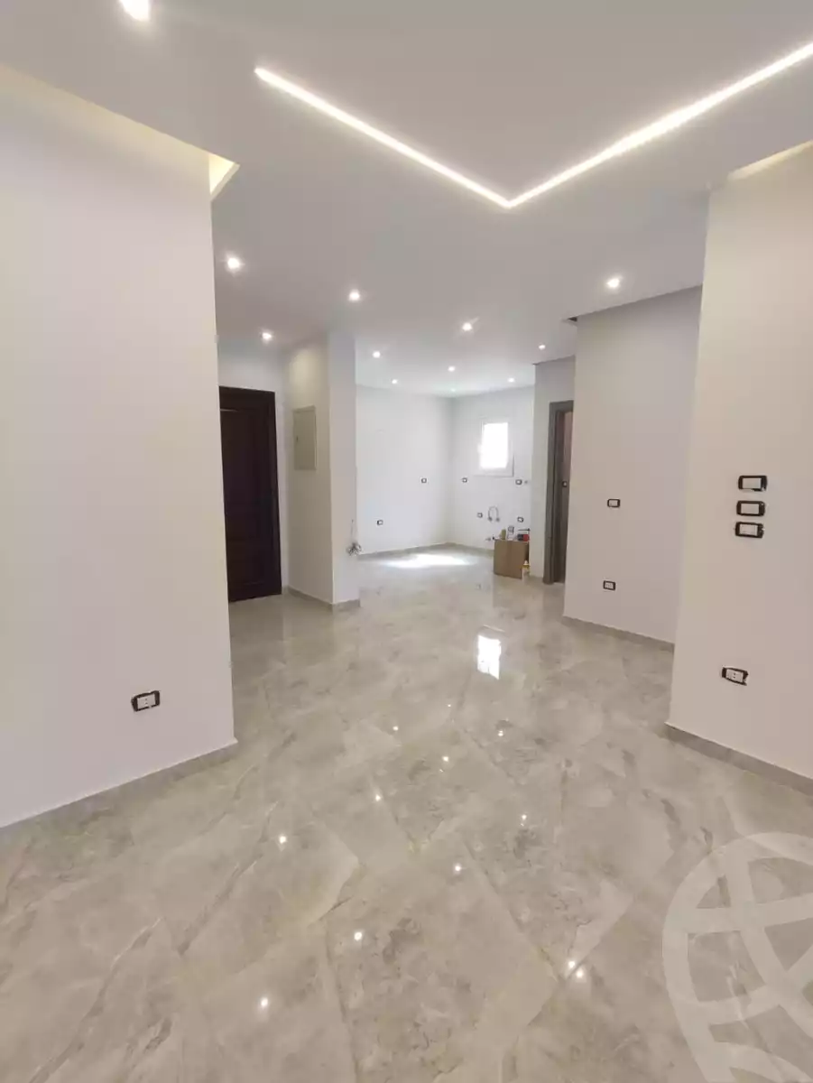 https://aqarmap.com.eg/en/listing/6022225-for-sale-cairo-new-cairo-compounds-cairo-new-cairo-compounds-regents-park