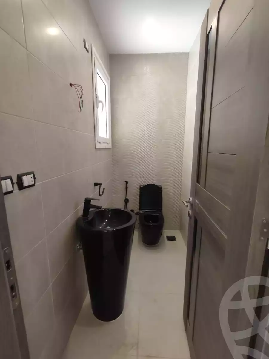 https://aqarmap.com.eg/en/listing/6022225-for-sale-cairo-new-cairo-compounds-cairo-new-cairo-compounds-regents-park