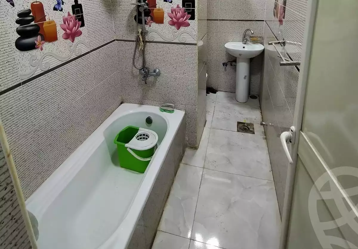 https://aqarmap.com.eg/en/listing/6022699-for-sale-cairo-el-zaytun-hlmy-lzytwn