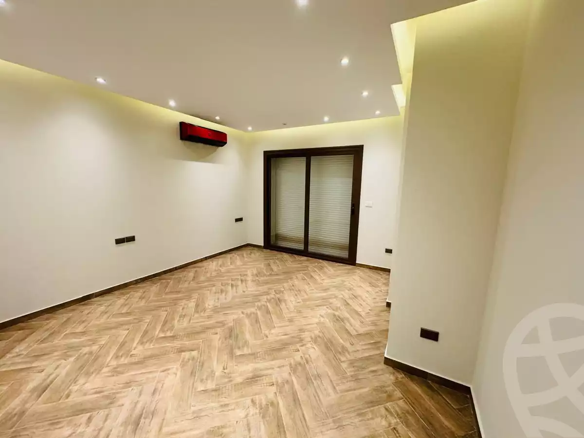 https://aqarmap.com.eg/en/listing/6023280-for-sale-cairo-new-cairo-madinaty-lmntq-lthlthh-fylt-group-23