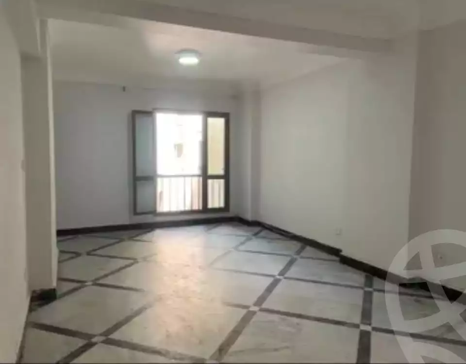 https://aqarmap.com.eg/en/listing/6024343-for-sale-alexandria-zezenia