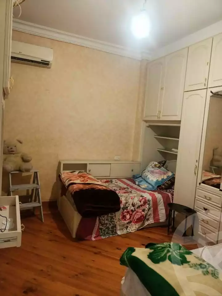 https://aqarmap.com.eg/ar/listing/6024941-for-sale-alexandria-ganaklis-shr-mrtdy-bsh