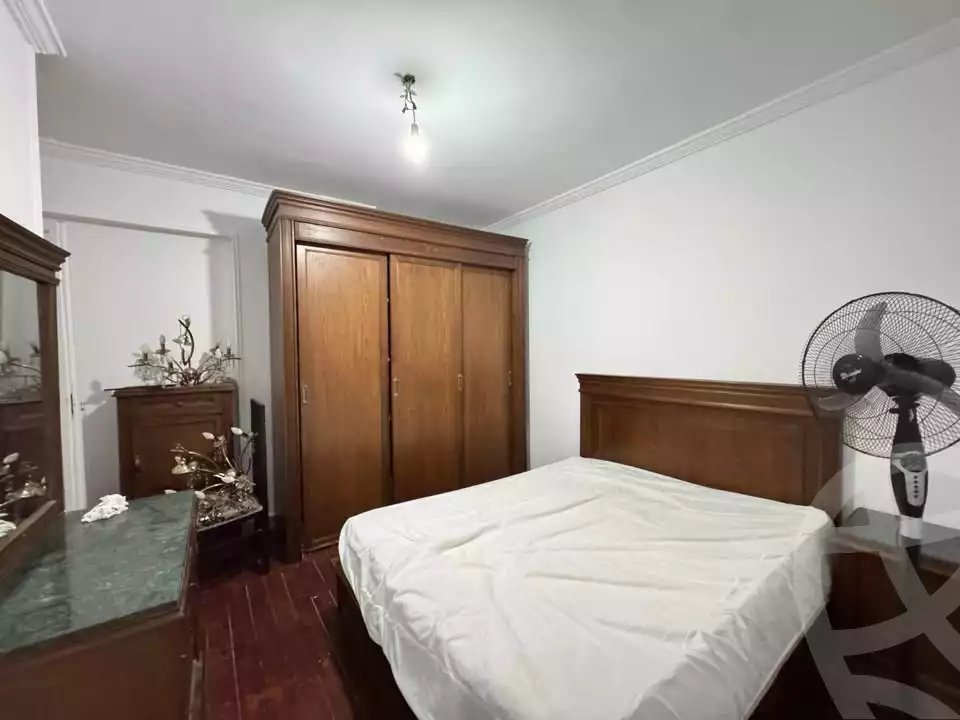 https://aqarmap.com.eg/en/listing/6024956-for-rent-alexandria-zezenia-ibrahim-el-attar-st