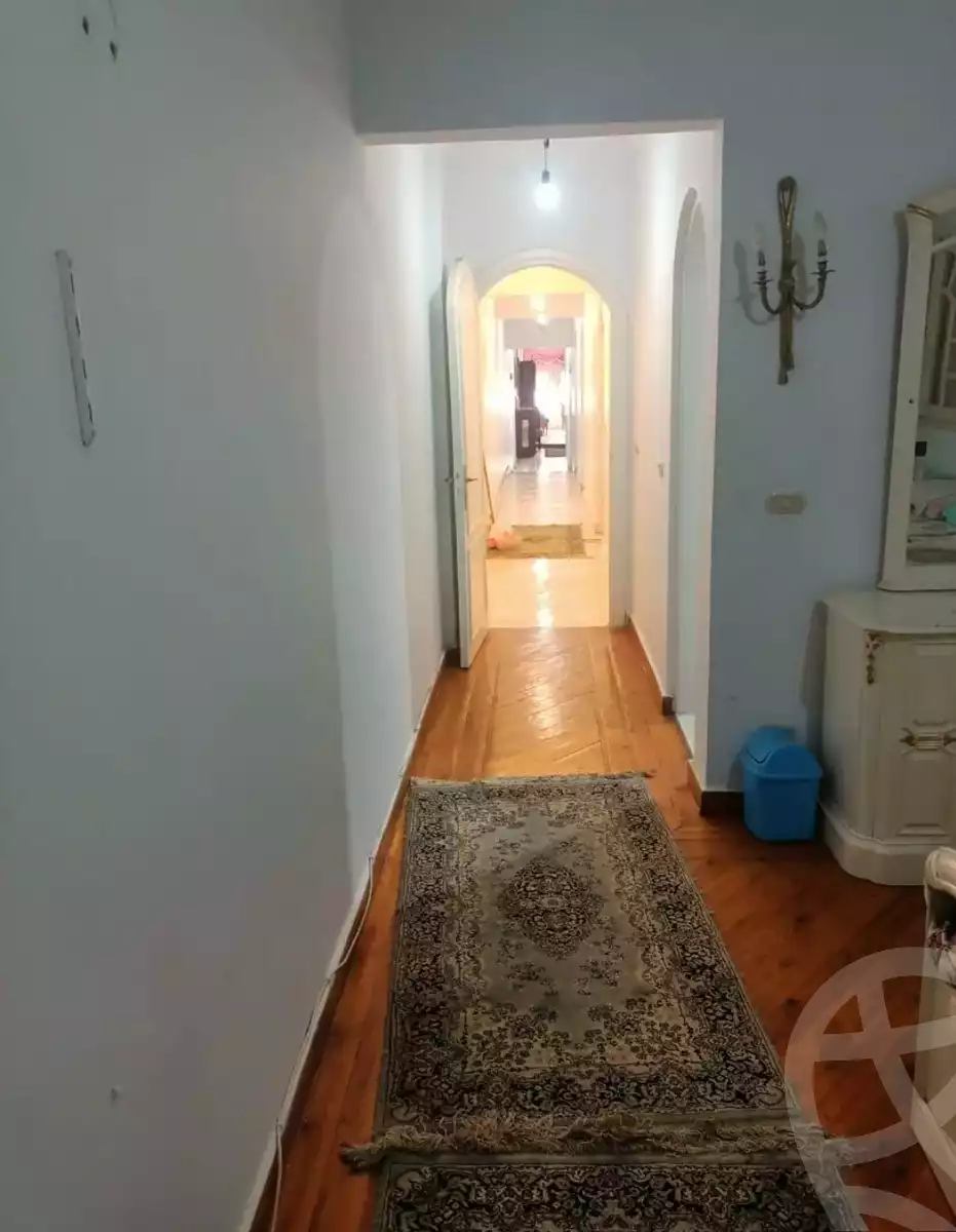 https://aqarmap.com.eg/ar/listing/6025134-for-sale-alexandria-ganaklis-shr-mrtdy-bsh