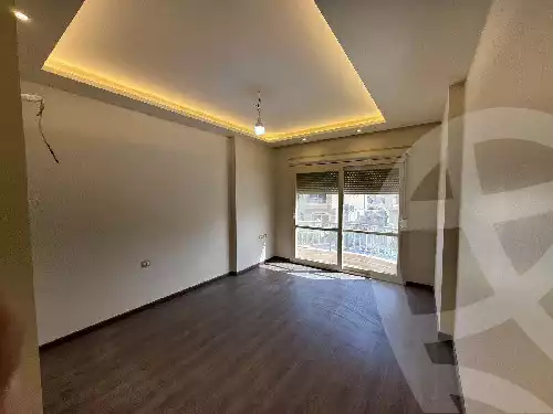 https://aqarmap.com.eg/en/listing/6025162-for-sale-cairo-new-cairo-compounds-el-patio-oro