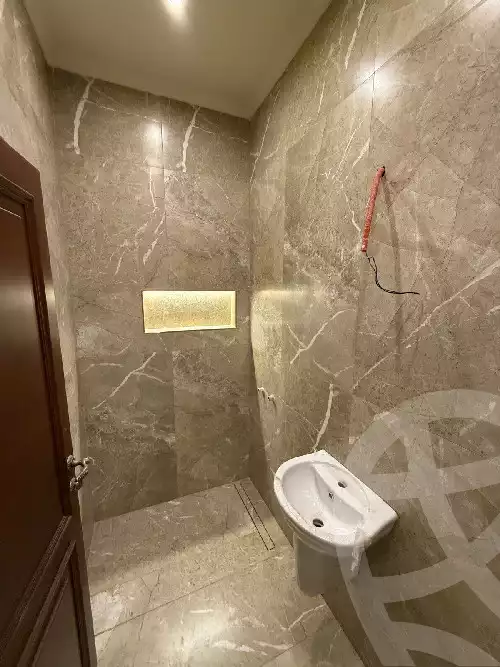 https://aqarmap.com.eg/en/listing/6025162-for-sale-cairo-new-cairo-compounds-el-patio-oro