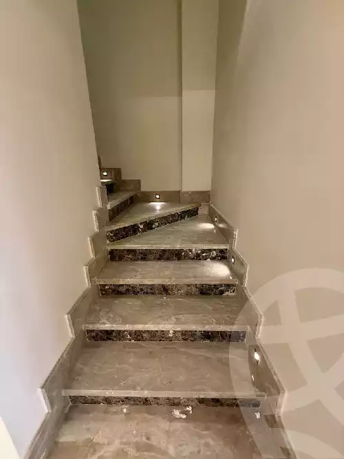 https://aqarmap.com.eg/en/listing/6025162-for-sale-cairo-new-cairo-compounds-el-patio-oro