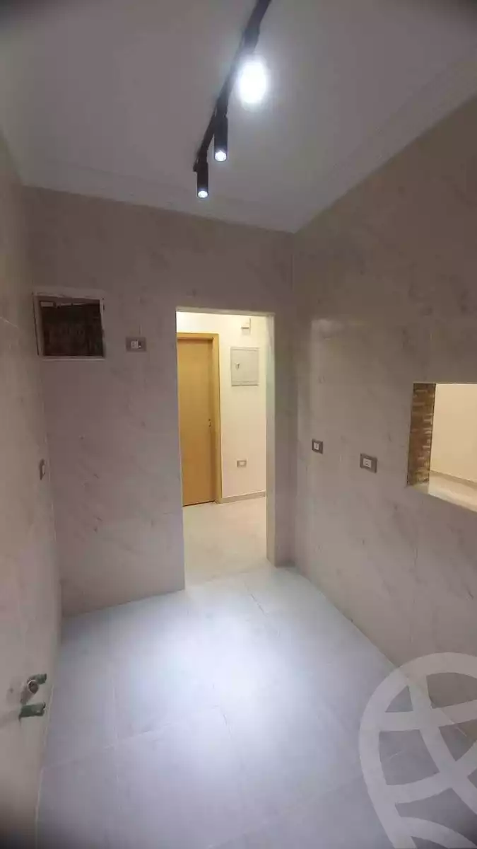 https://aqarmap.com.eg/ar/listing/6025205-for-sale-cairo-badr-city-hai-el-safwa-second-neighborhood-first-neighborhood