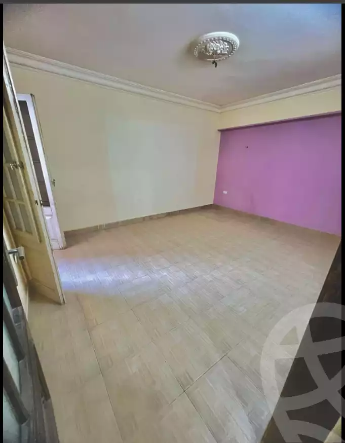 https://aqarmap.com.eg/ar/listing/6025827-for-sale-cairo-helwan-helwan-el-sharkeya-saleh-sobhy-st