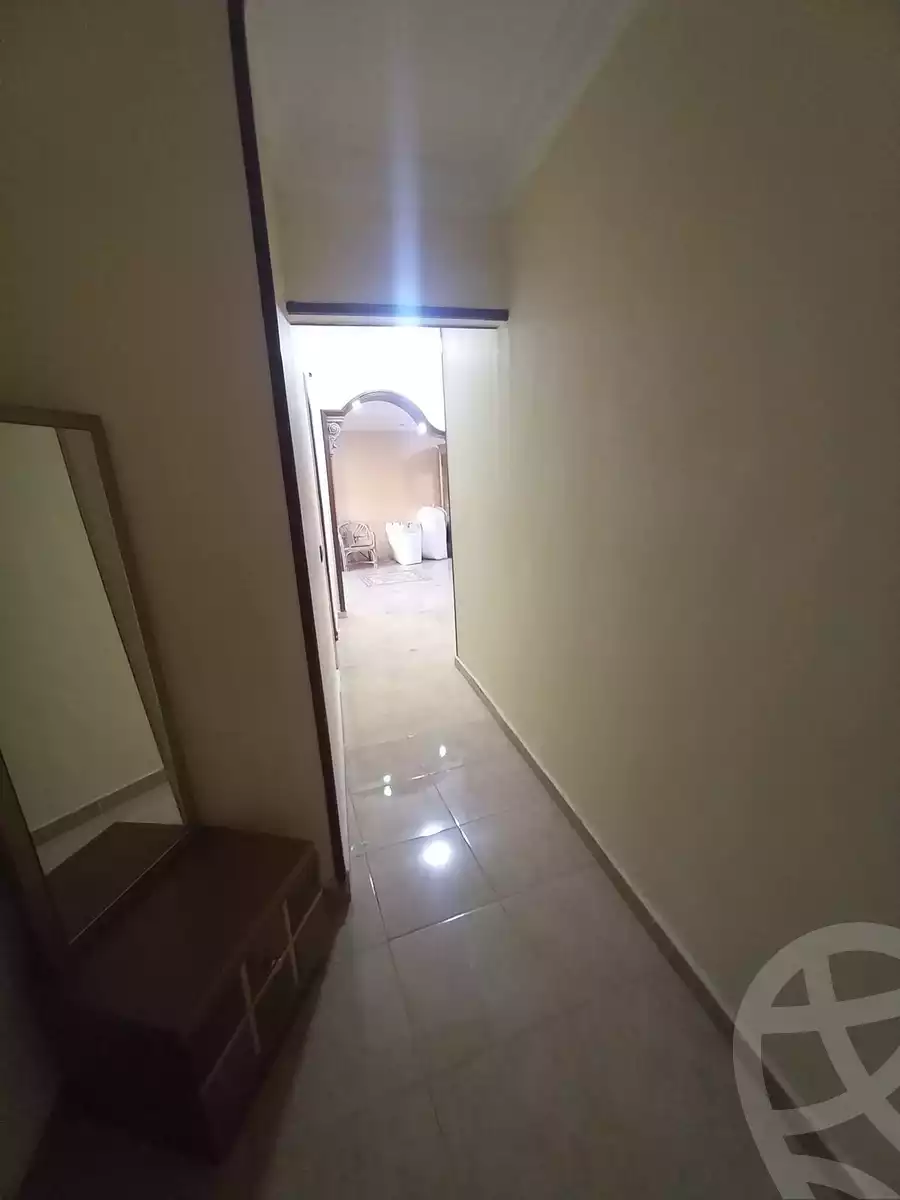 https://aqarmap.com.eg/ar/listing/6025910-for-rent-alexandria-l-jmy-lbytsh-bianchiii